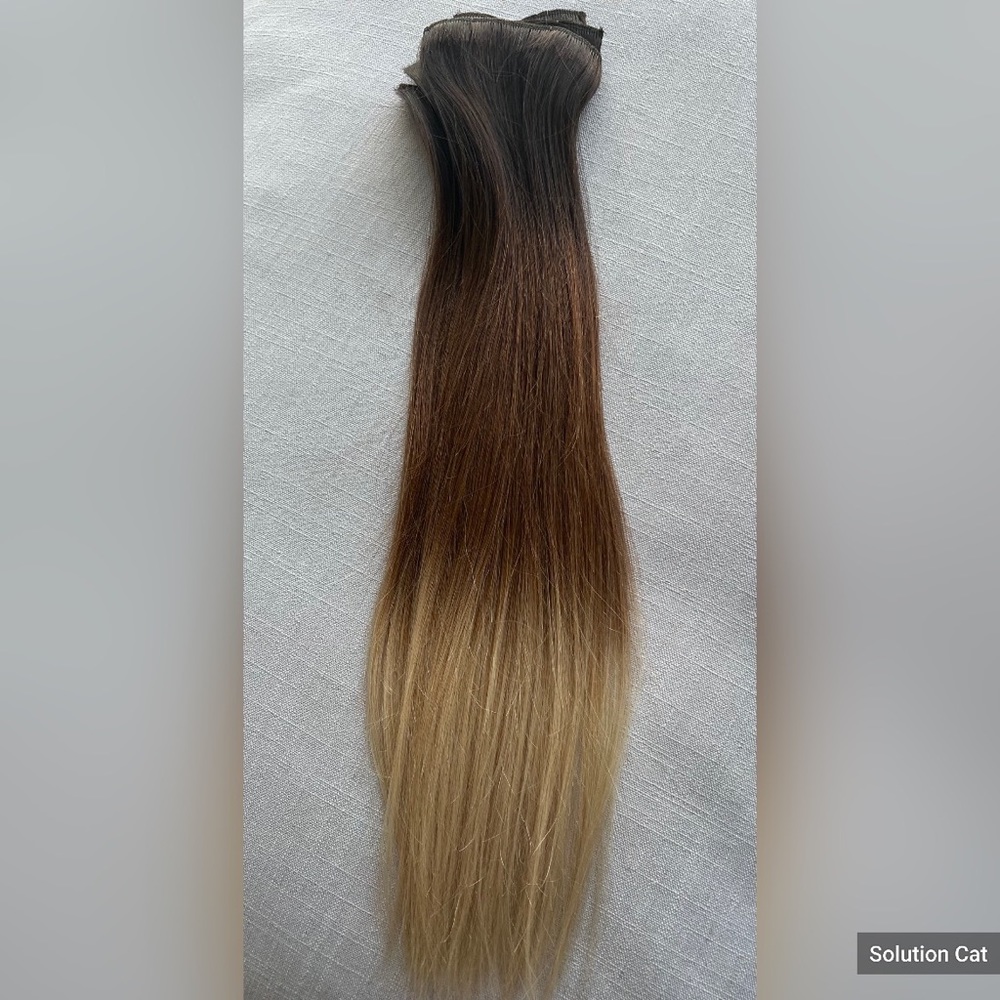 The Hair Shop Pro 7 Clip-In® Set (5 Pieces) - Brown to Blonde Ombre - 20inch